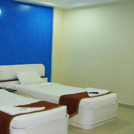 Vaishnavi Group Of Hotels Hyderabad Esterno foto