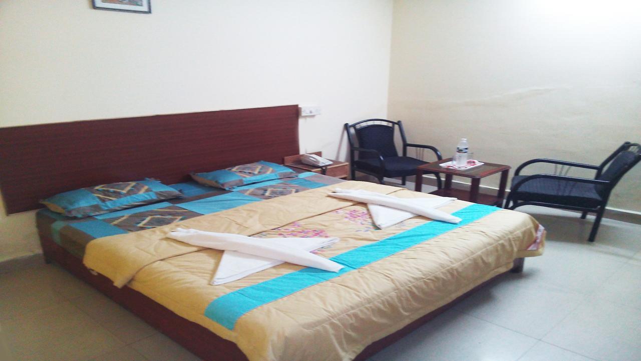 Vaishnavi Group Of Hotels Hyderabad Esterno foto