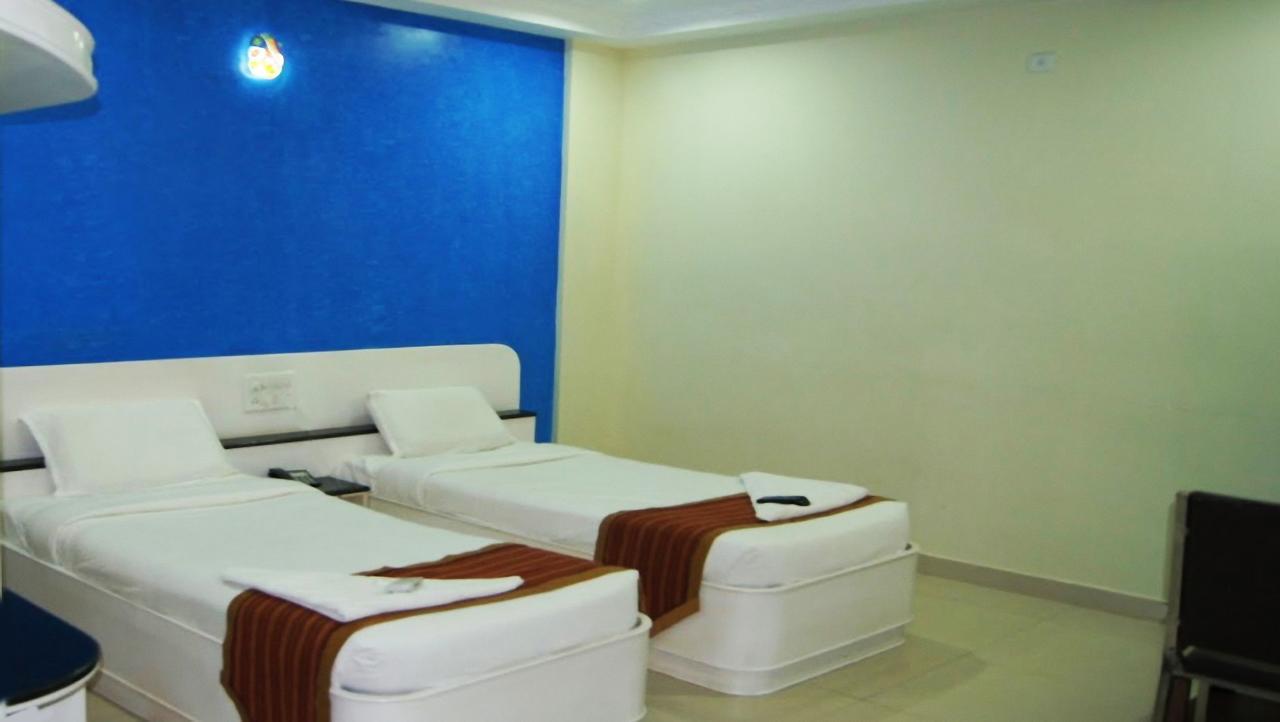 Vaishnavi Group Of Hotels Hyderabad Esterno foto