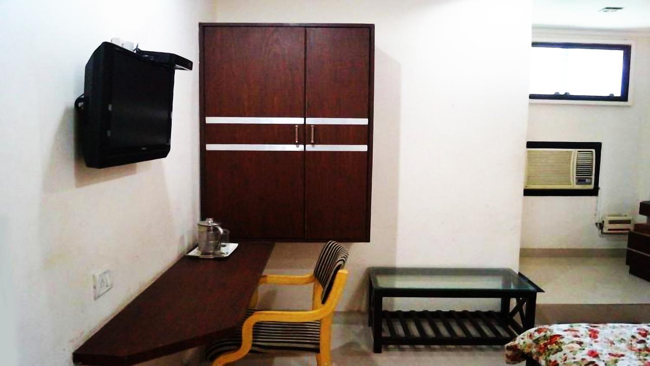 Vaishnavi Group Of Hotels Hyderabad Esterno foto